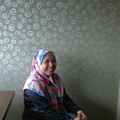 Uwie Impikan Punya Gerai One Stop Shopping